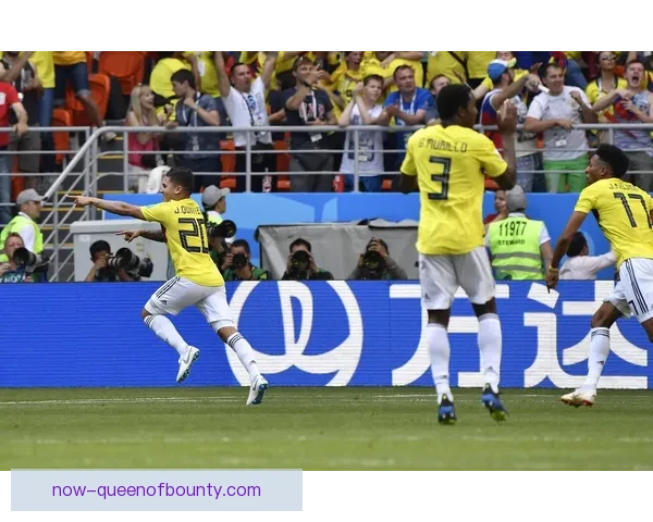 金特罗在哥伦比亚国家队任意球直接破门精彩首开纪录
